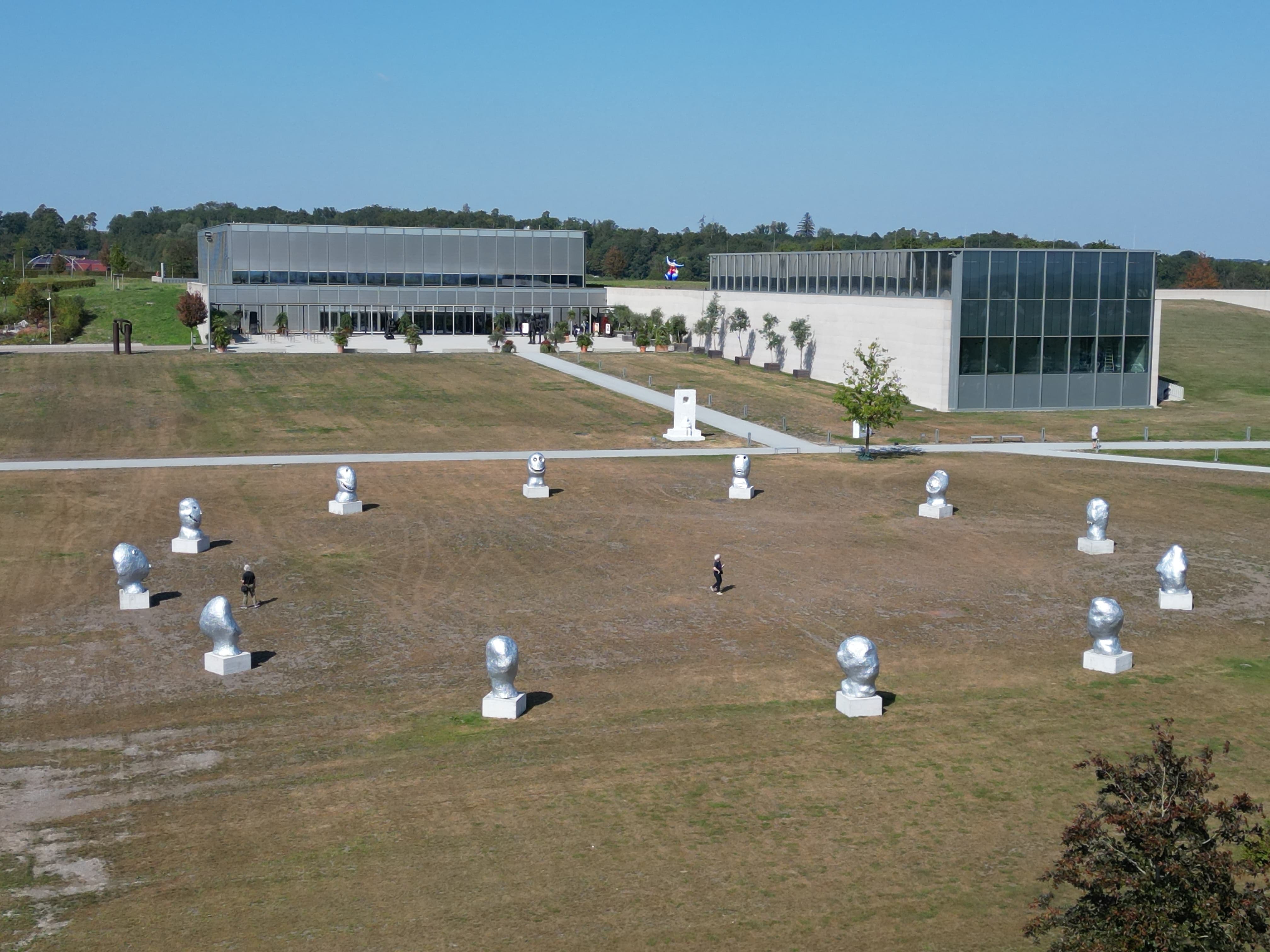 2005, Aluminiumguss, Betonsockel, Skulpturengarten, Museum Würth 2, Künzelsau © Ugo Rondinone 2024